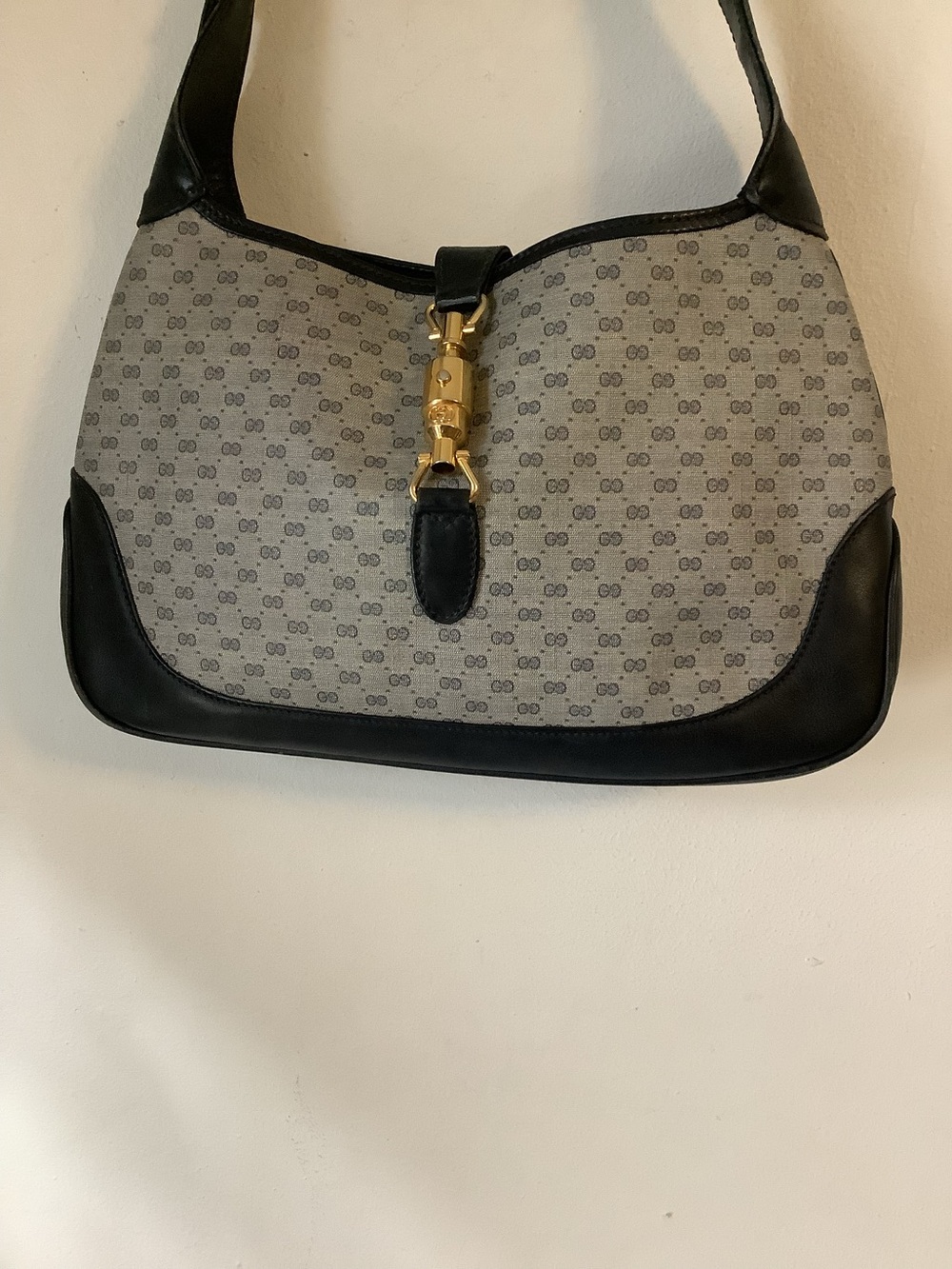 Gucci 1961 Jackie. See details